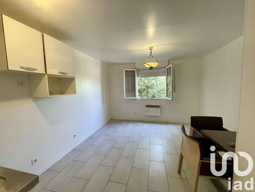 Photo 2 - Appartement à DUGNY