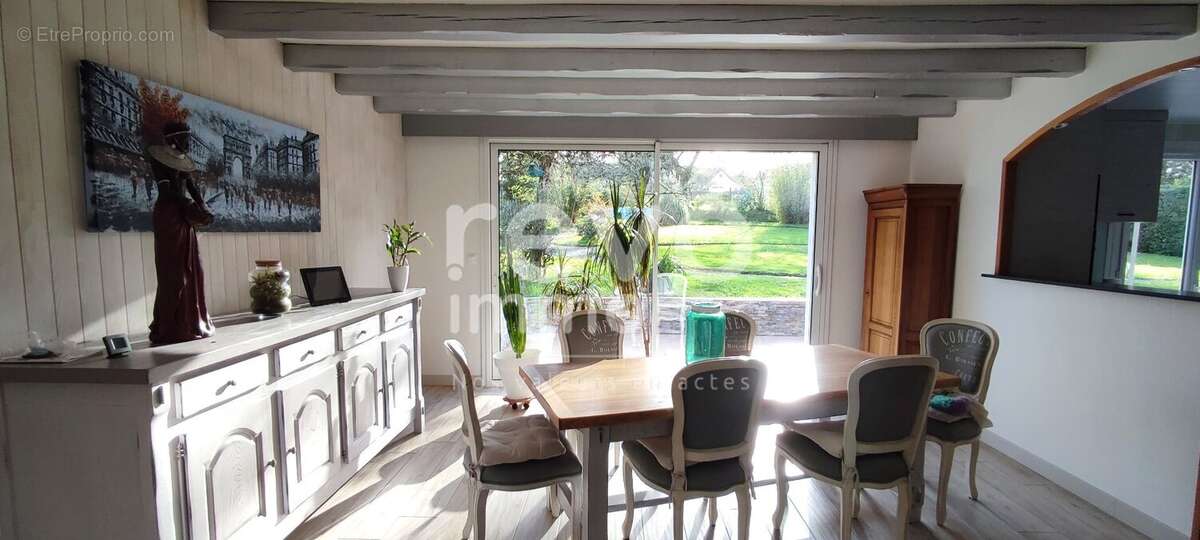 Maison à MONTBERT
