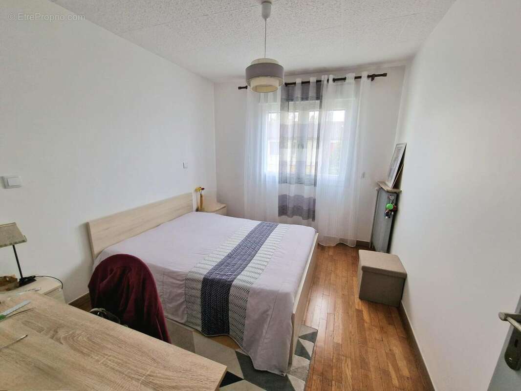 Photo 8 - Maison à MORANGIS