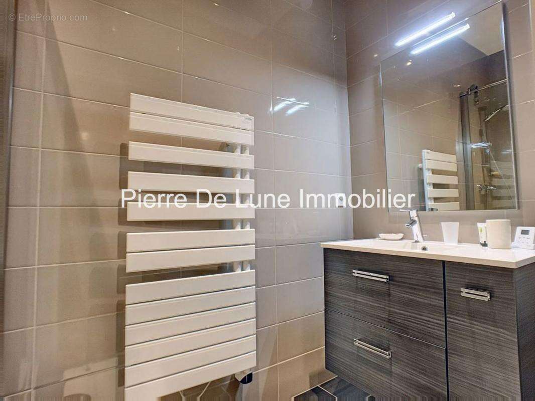 Appartement à LYON-5E
