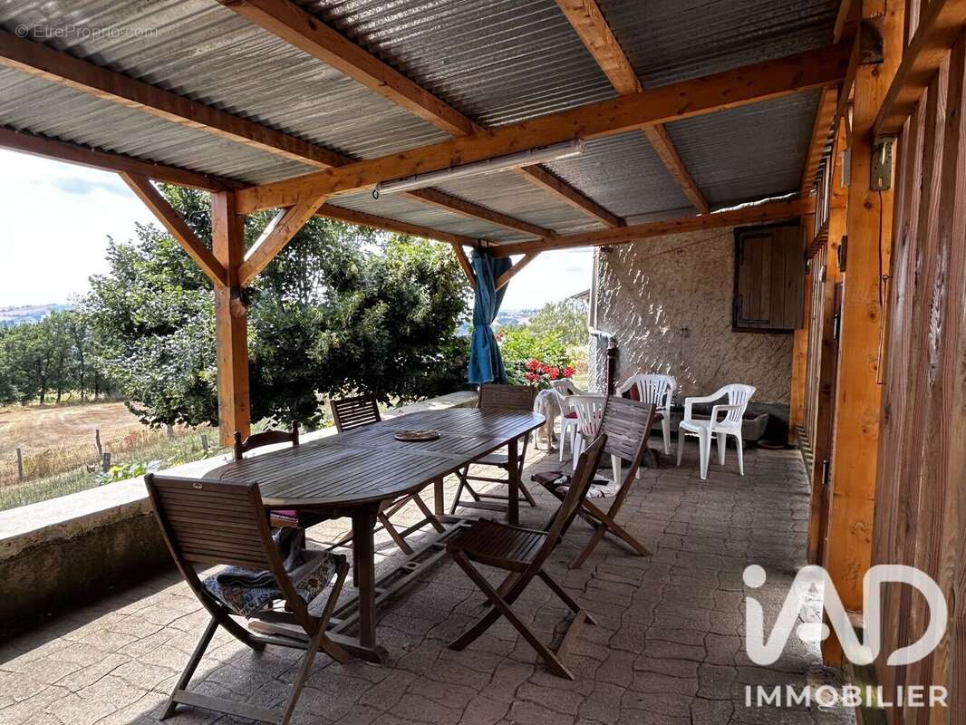 Maison 70 m² à Cassaniouze  - photo 6