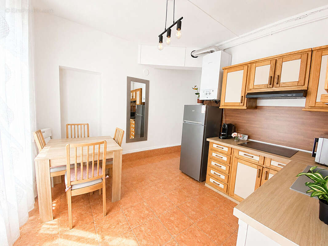 Appartement 44 m² - Rue du Faubourg du Temple, Paris 11 - photo 2