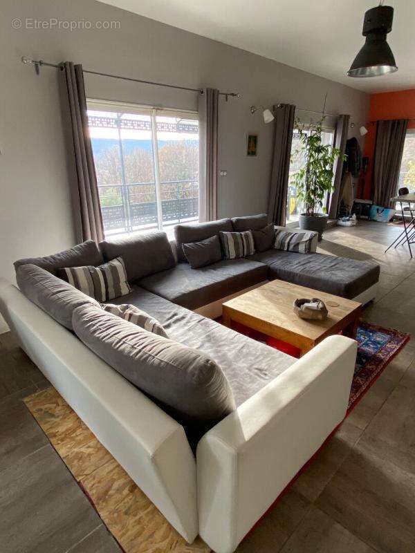 Maison  9 pieces  dune superficie habitable de 224m2 - photo 7