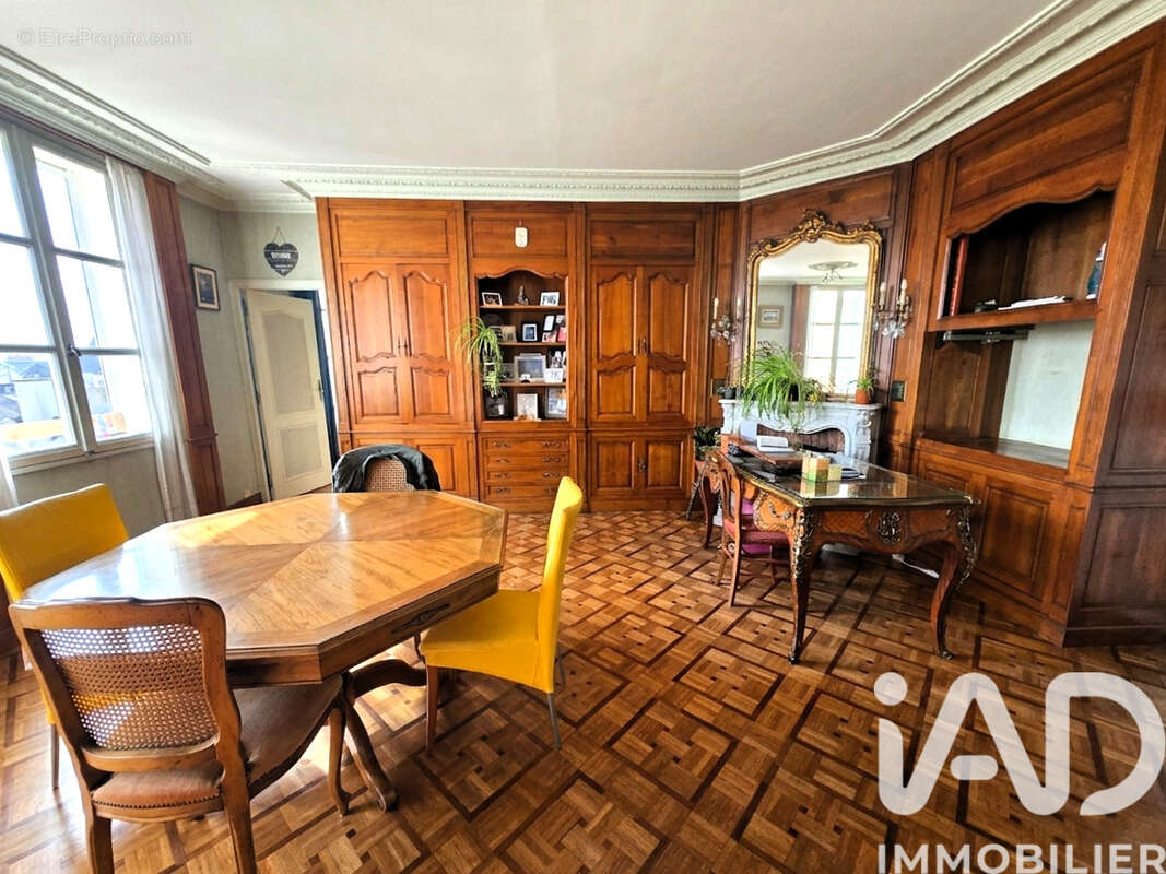 Appartement 236 m² à Rennes  - photo 4