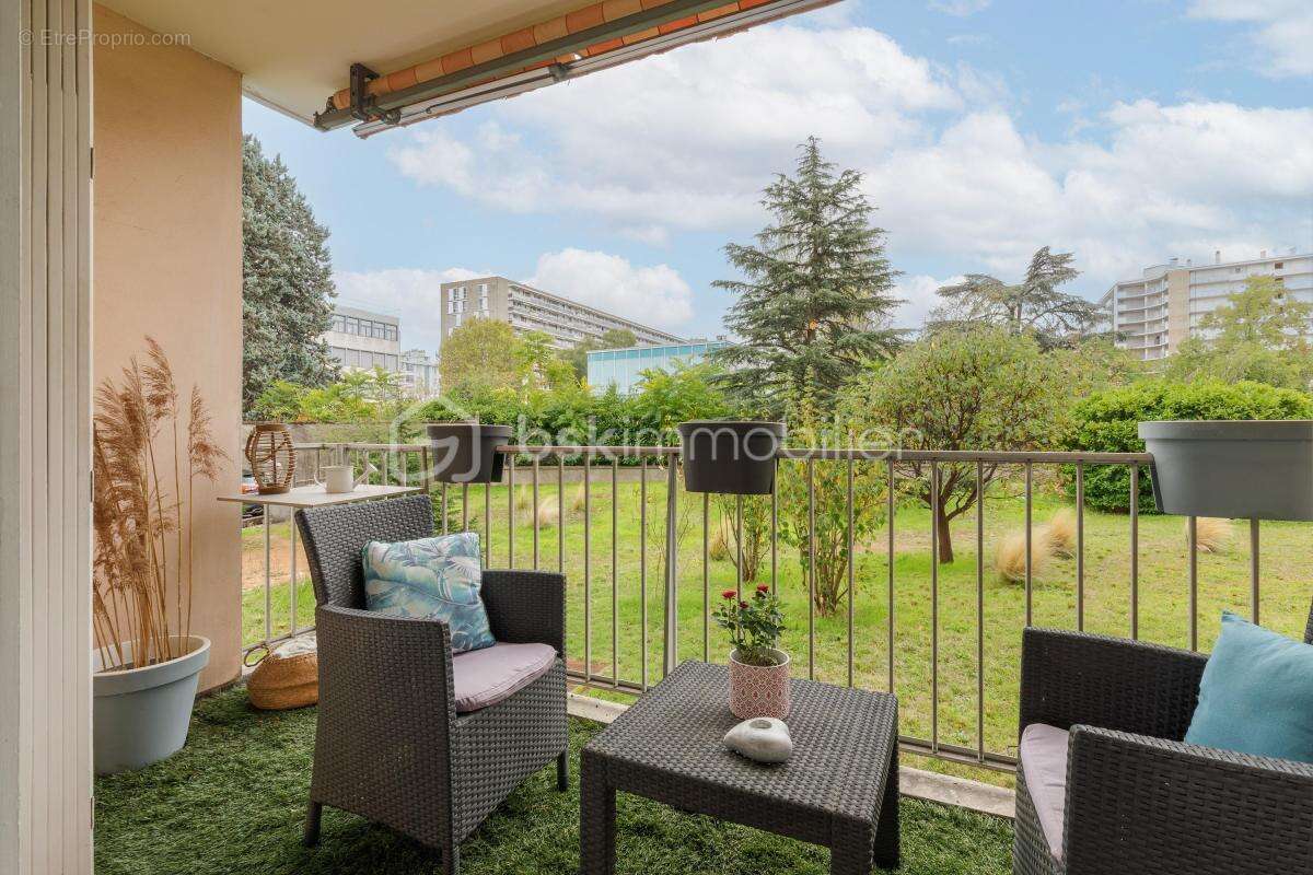 Appartement à LYON-8E