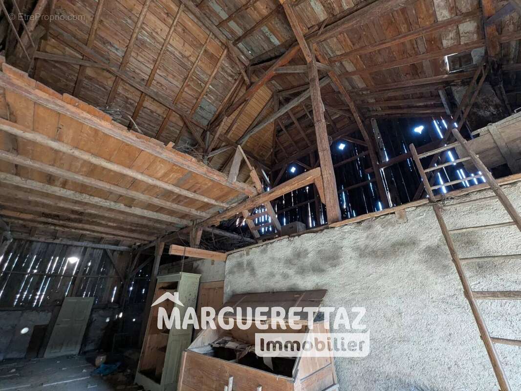 Maison à VIUZ-EN-SALLAZ