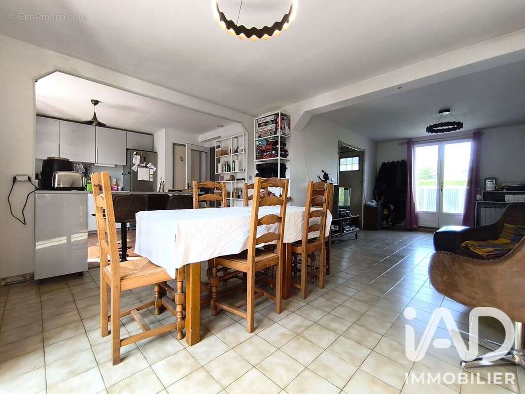 Maison 97 m² à Chaumont-En-Vexin  - photo 4