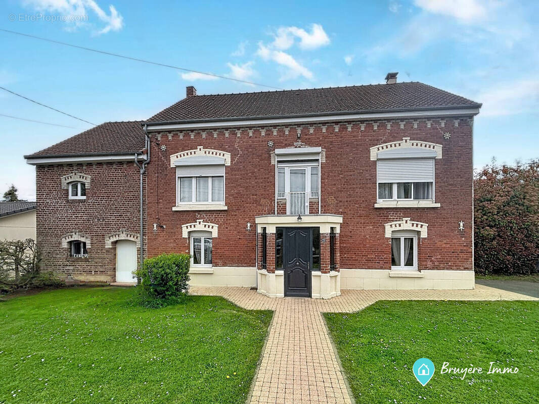Maison à HIRSON