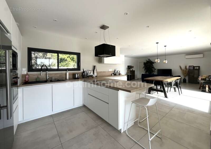 Maison à JANNEYRIAS