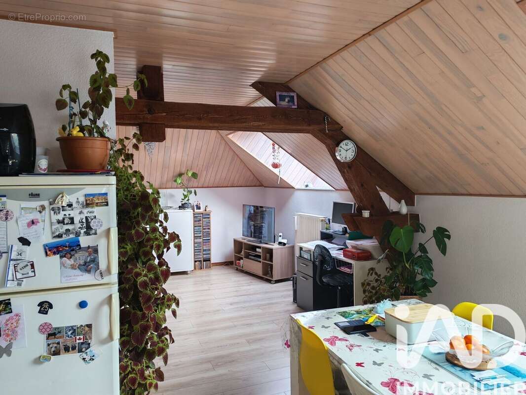 Appartement 900 m² à Les Ecorces  - photo 8
