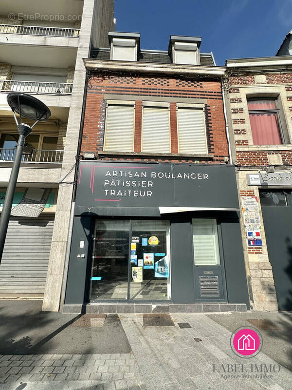 Appartement 261 m² à Valenciennes  - photo 1