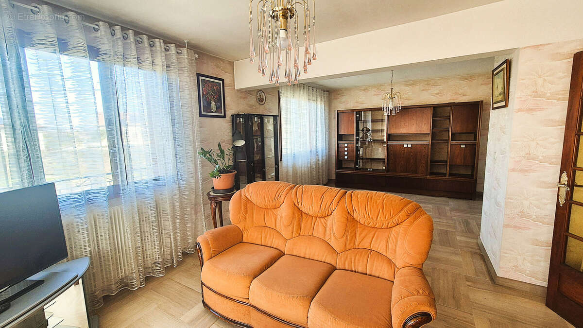 Maison à VIF
