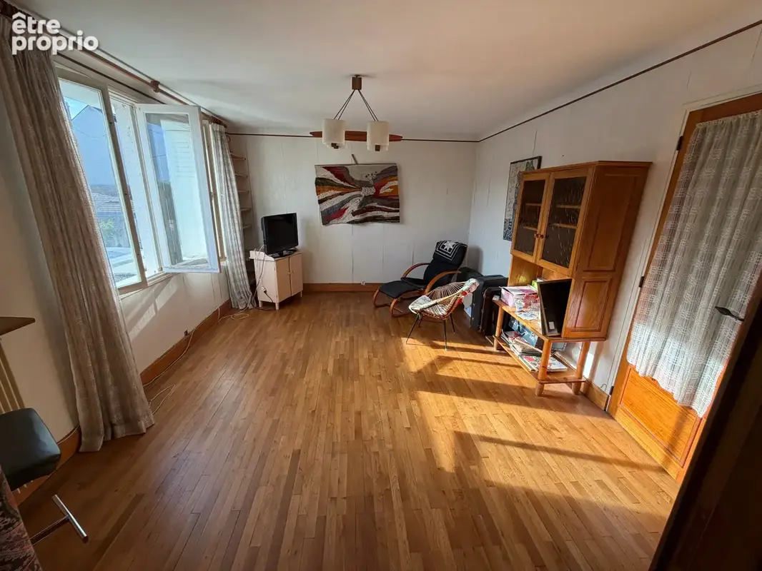 Maison 4 chambres - garage - terrain - photo 2