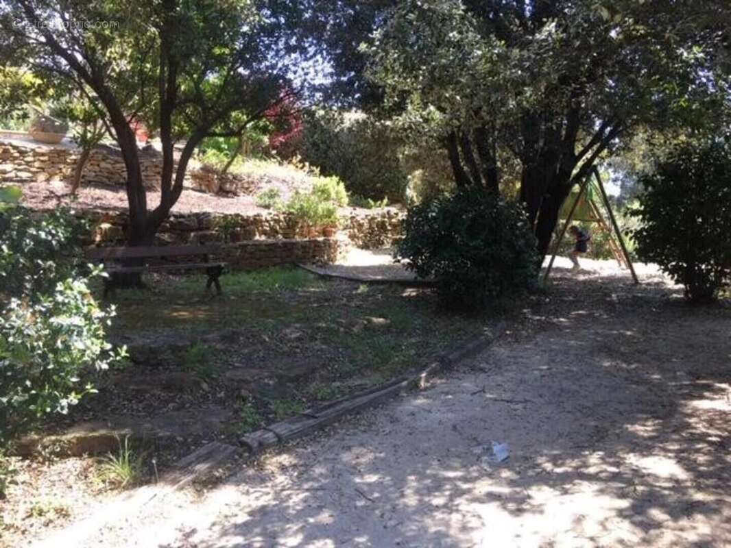 Maison à LA CADIERE-D'AZUR