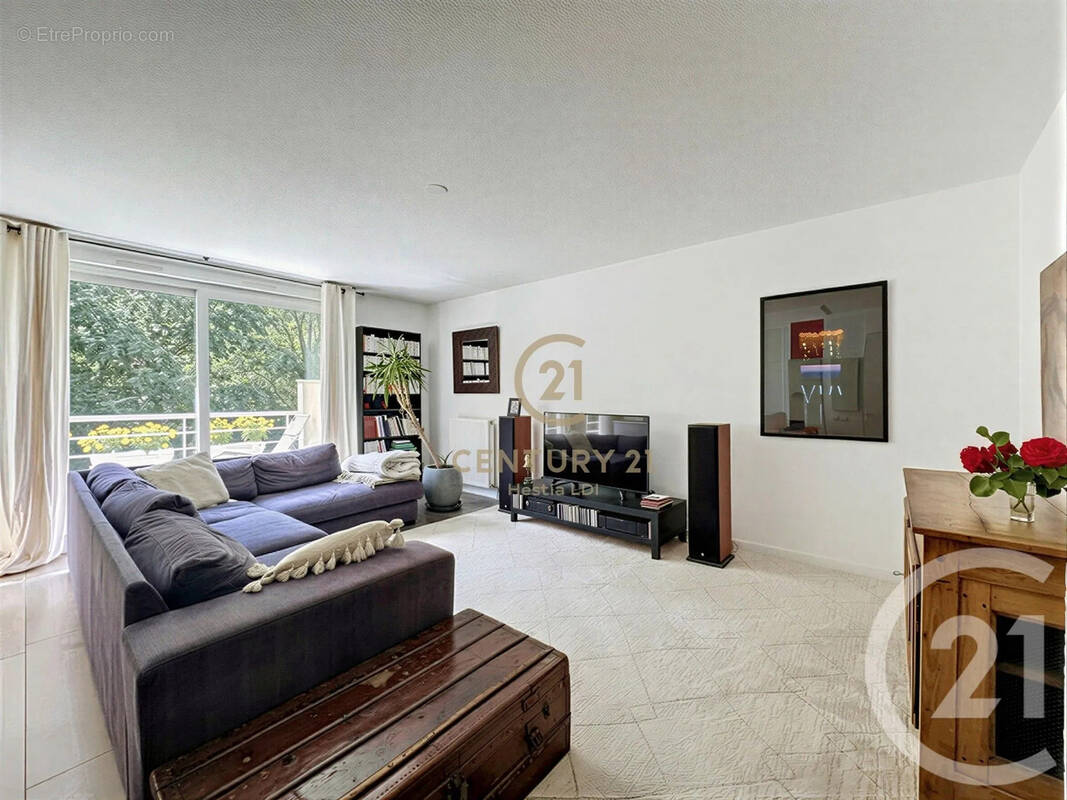 Appartement à BRON