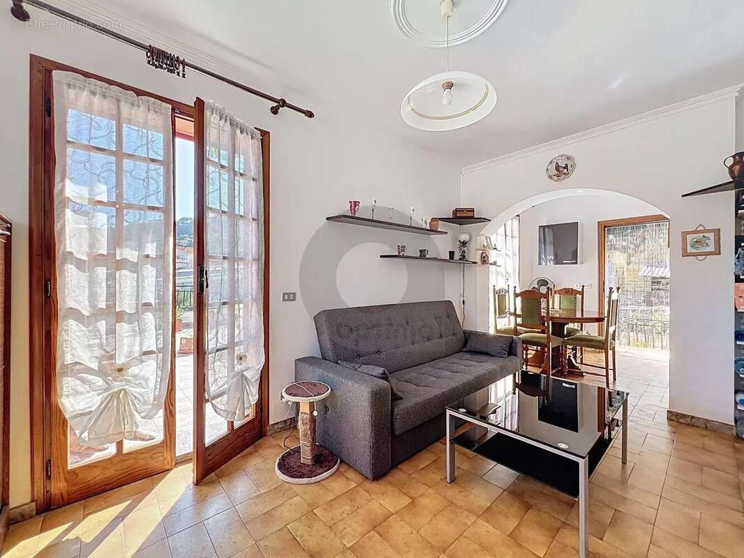 Appartement à MENTON