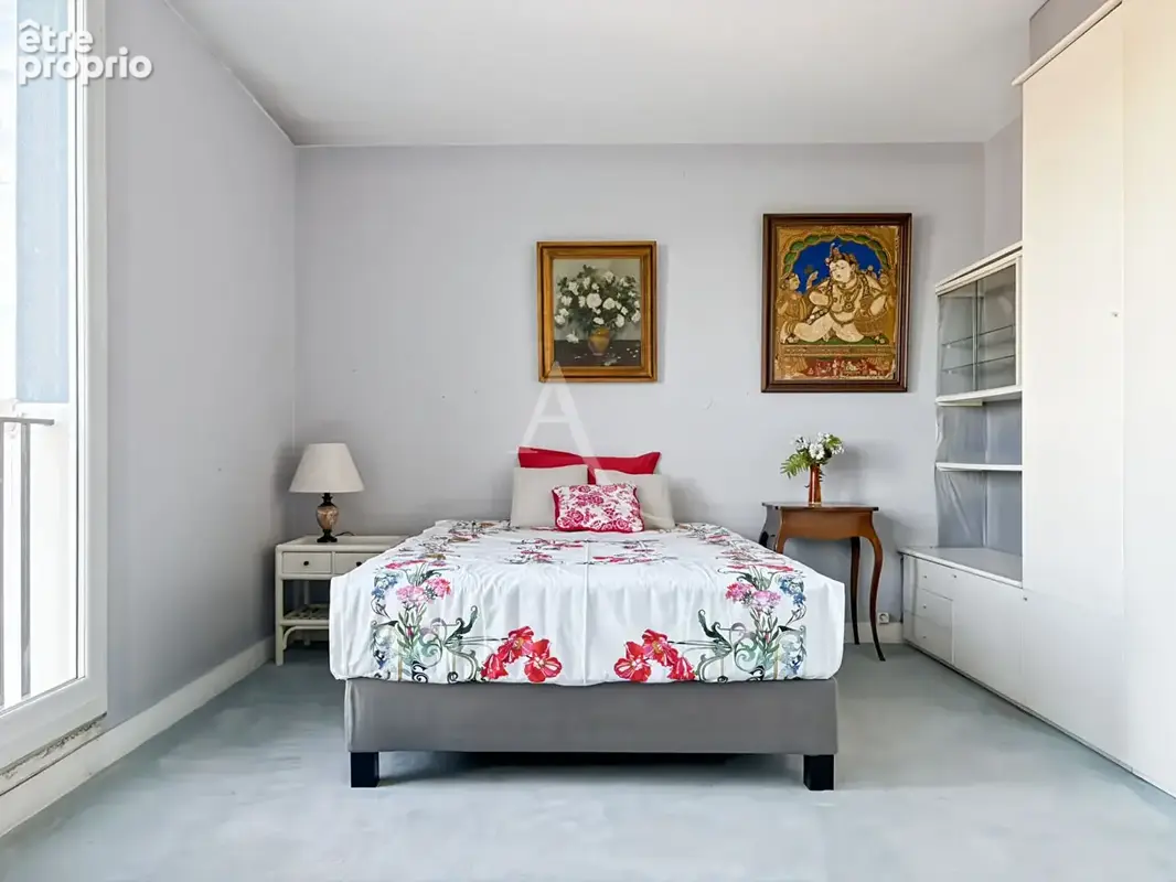 Boulogne  70 m²  3 pièces aux volumes rares  10e étage   vues dégagées - photo 10