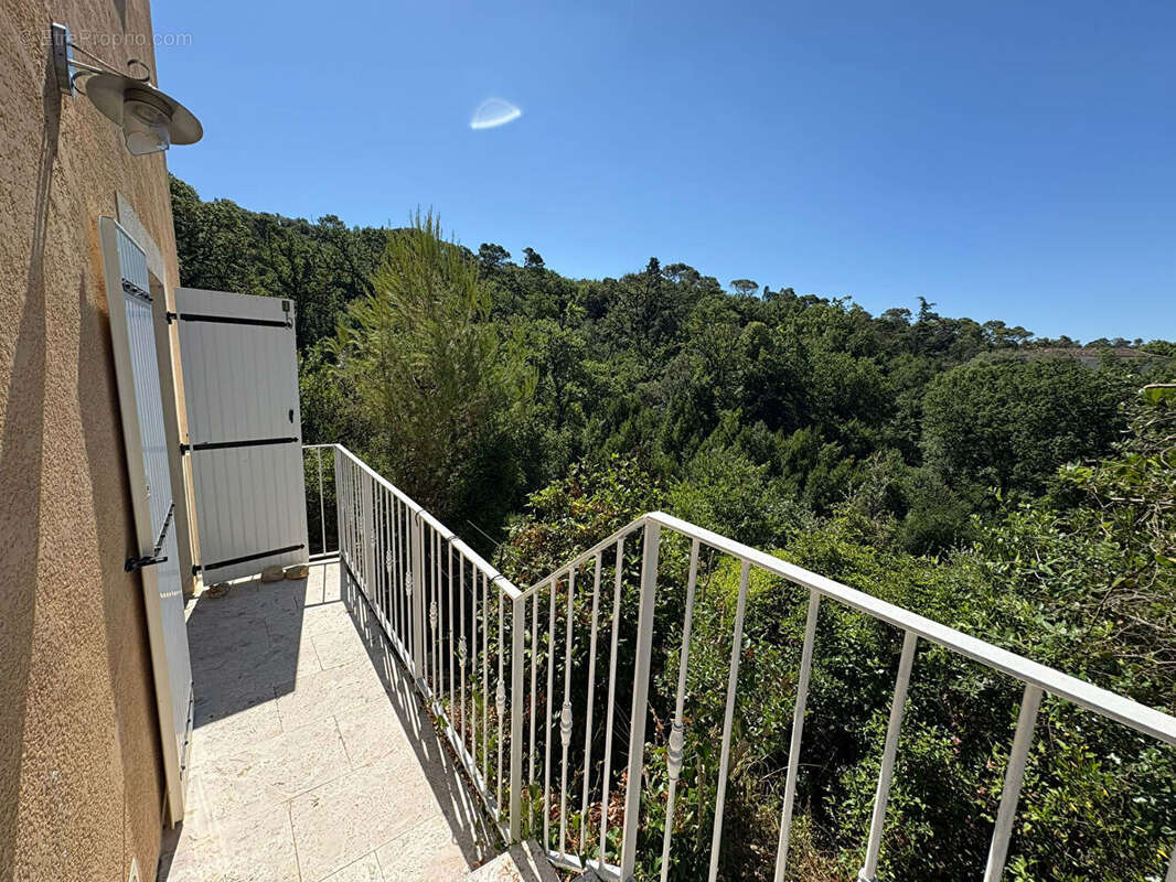 Maison à SAINT-MARTIN-DE-VALGALGUES