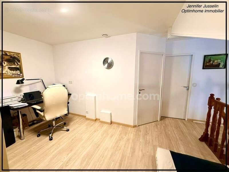Appartement à PREVESSIN-MOENS