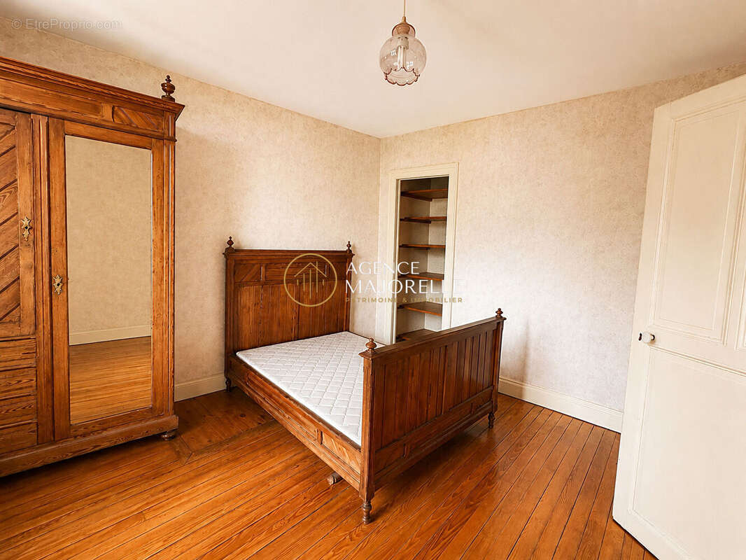 Maison de maître, Laxou village ( 6 chambres, garage et jardin). - photo 10