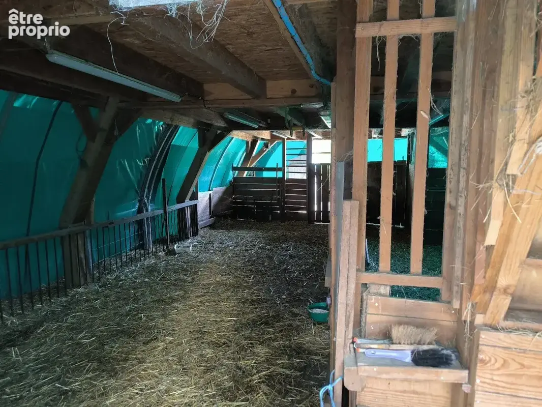 Exceptionnel corps de ferme entièrement autonome . - photo 18