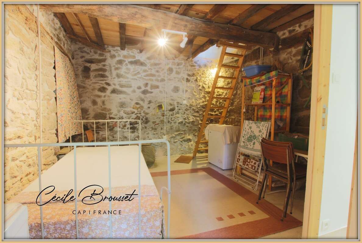 Maison de caractère à vendre 4 pièces TAULIS (66) - photo 3