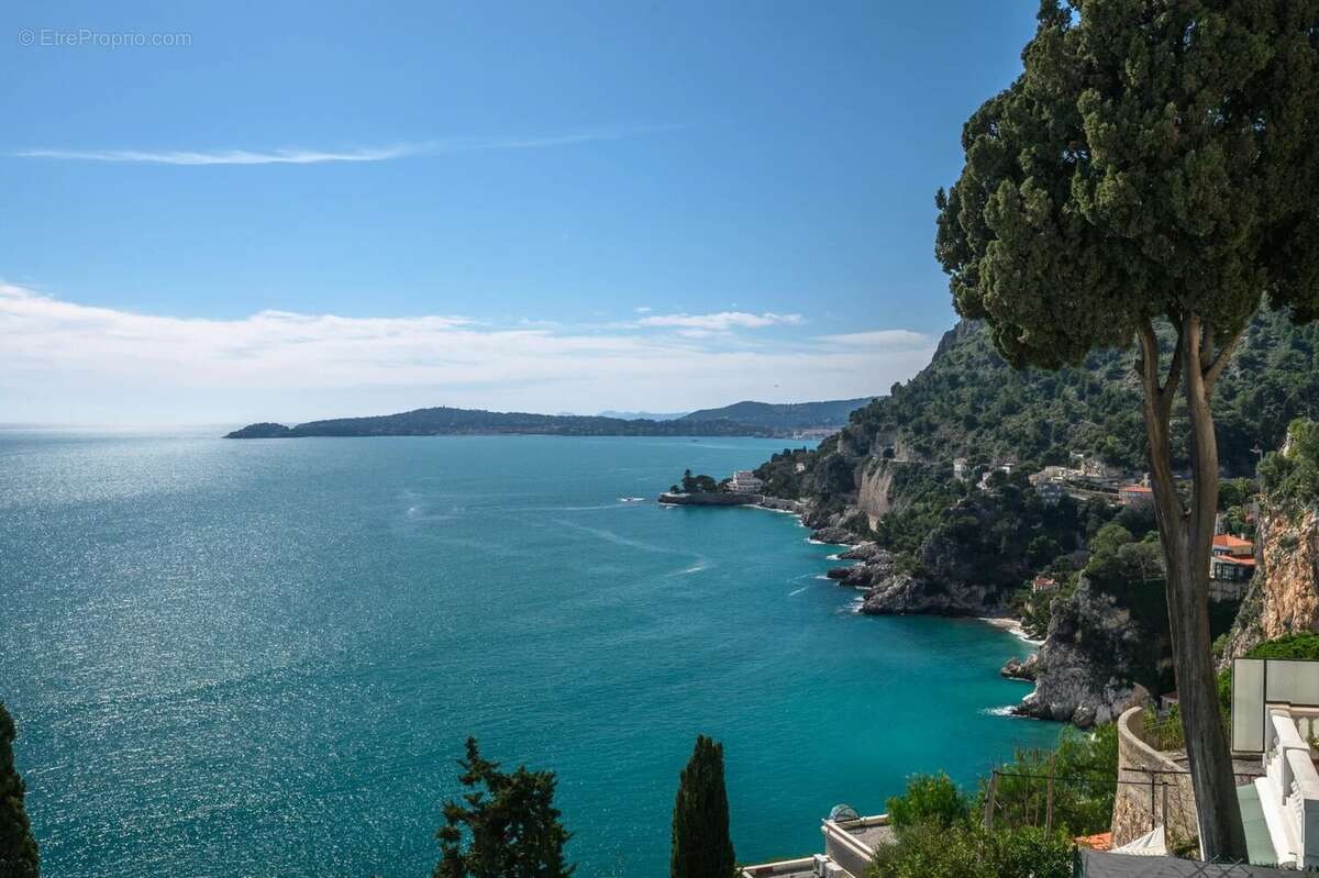 Appartement à CAP-D'AIL