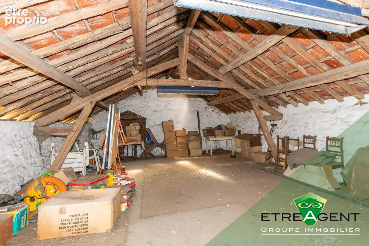 Local de stockage sur deux niveaux Mantes La Jolie 110 m² - photo 7