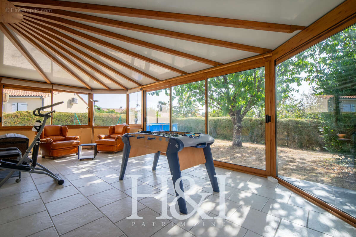 Maison à NIEUIL-L&#039;ESPOIR