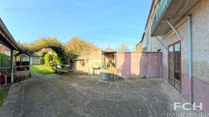 Maison à CUSSET