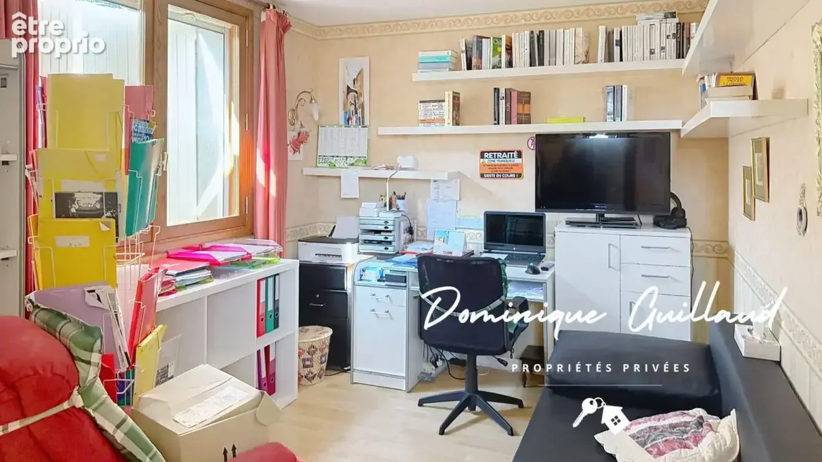 Nîmes-Villa  280 m² 7-pièces sur terrain de 3000 m² - photo 13