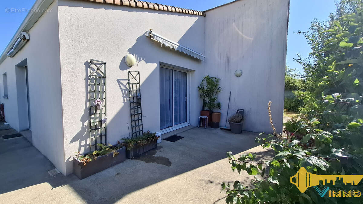 Maison à SAINTE-PAZANNE