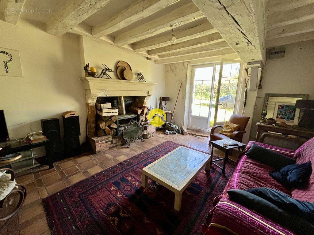 Maison à CREZANCY-EN-SANCERRE