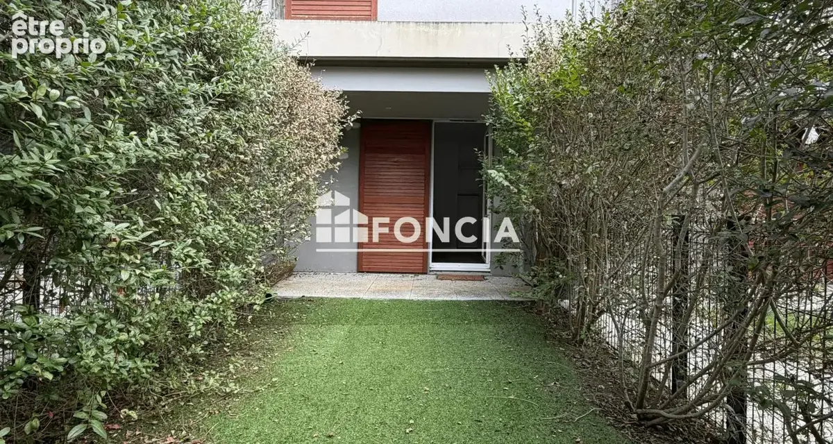 Cergy Préfecture, F2  avec JARDIN, BALCON et parking sous-sol - photo 11