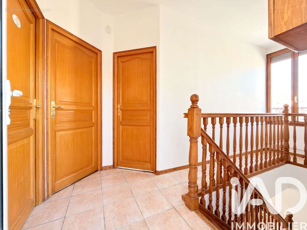 Maison 117 m² à Orly  - photo 9