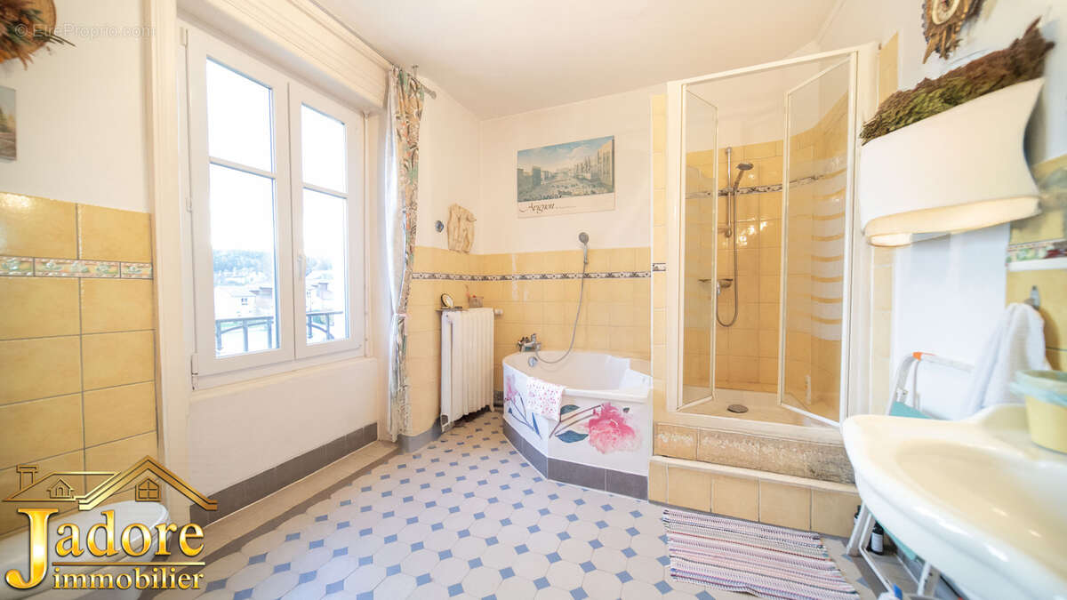 Maison à PROVENCHERES-SUR-FAVE