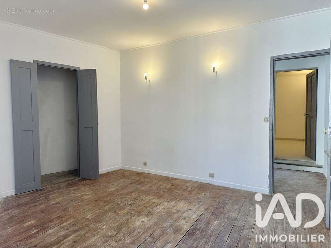 Maison 88 m² à Valreas  - photo 8