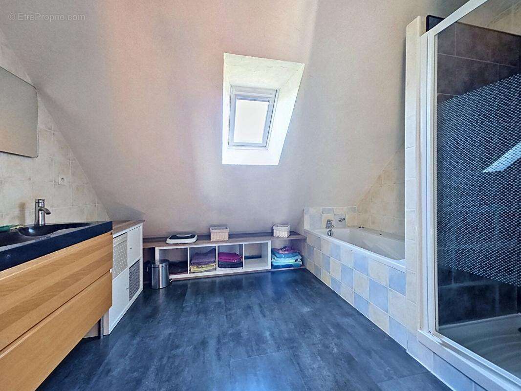 Maison 6  chambres - photo 14