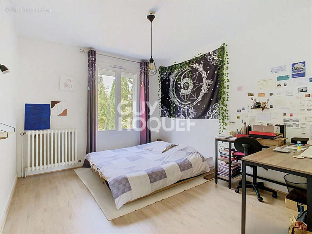 Maison plain-pied, 3 chambres, sous sol total à Crépy-en-Valois - photo 5