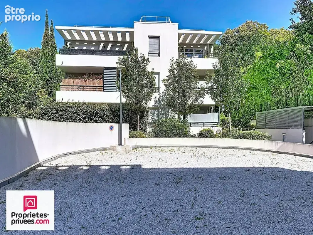 Appartement T4 dernier étage avec deux terrasses et garage - photo 3