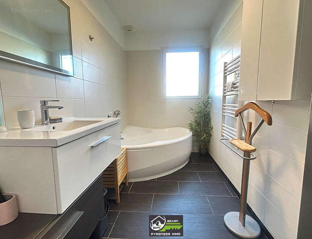 Maison à SAINT-ANDRE-DE-SEIGNANX