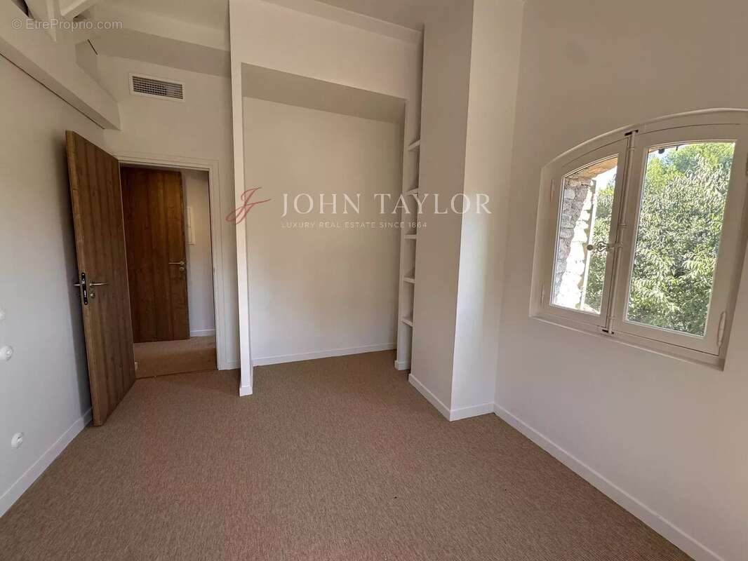 Maison à SAINT-REMY-DE-PROVENCE