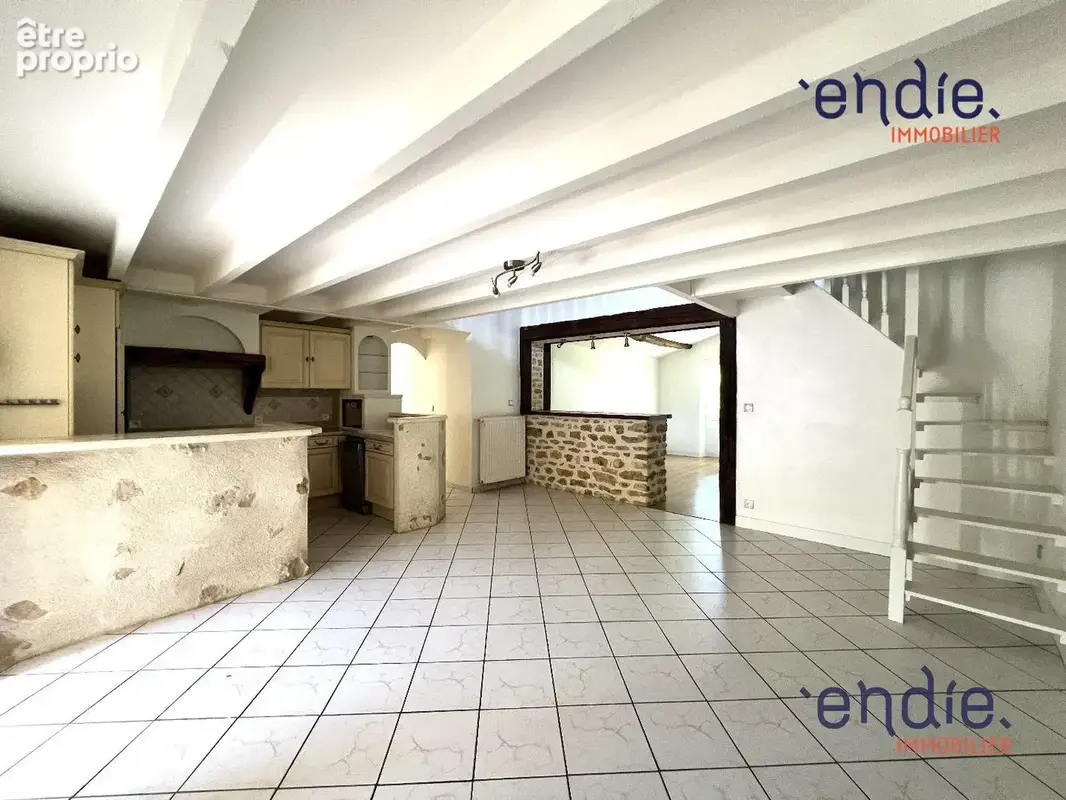 Maison 5 pièces 125 m² à vendre à Vivonne (86370) - photo 3