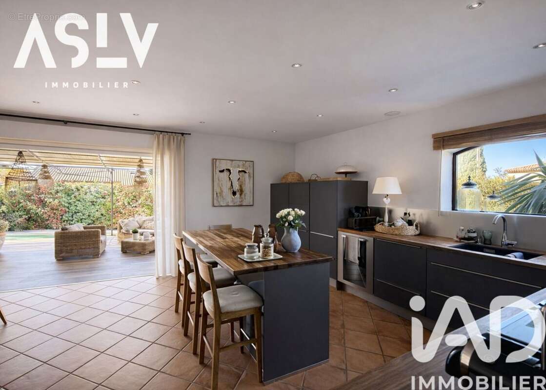 Photo 2 - Maison à SIX-FOURS-LES-PLAGES