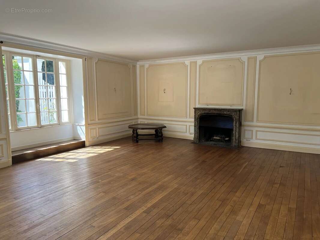 Maison à LOUVECIENNES