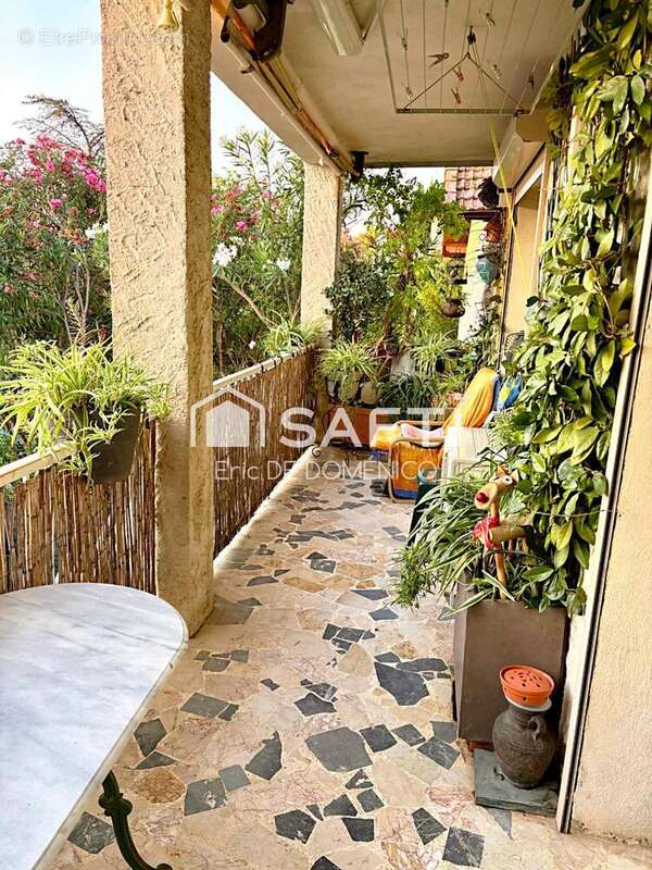 Photo 2 - Appartement à OLLIOULES