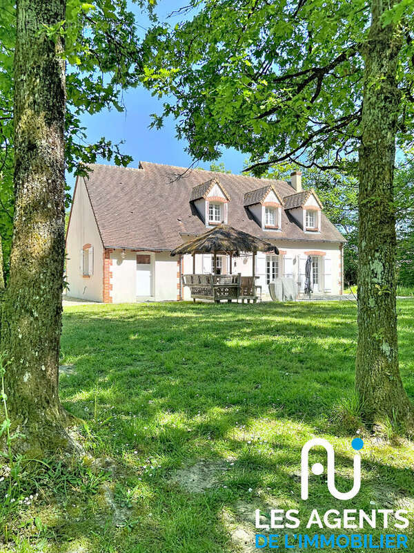 Maison à LIGNY-LE-RIBAULT