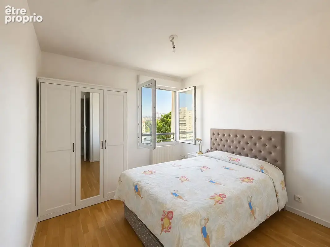 Villeurbanne Gratte-Ciel T3 60,10 m²  avec balcons et garage - photo 10