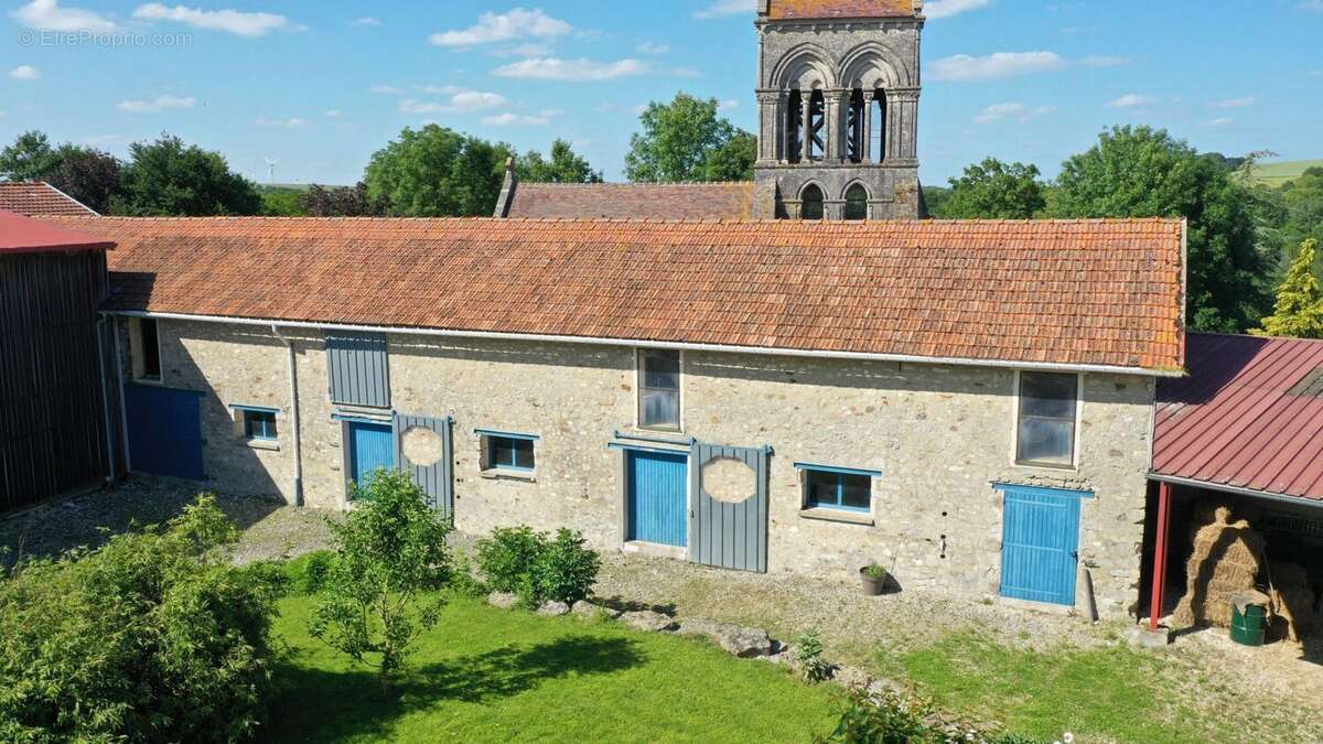 Maison à TORCY-EN-VALOIS