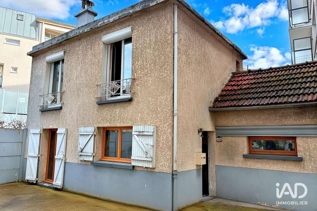 Photo 6 - Maison à ROSNY-SOUS-BOIS
